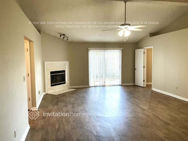Building Photo - 12520 Larkstone Ct