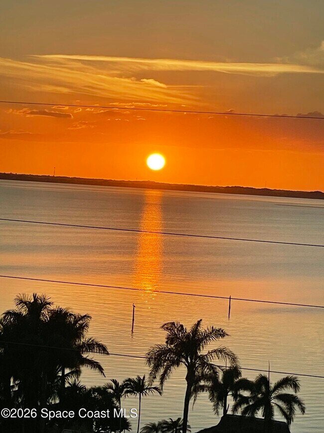 Building Photo - 3221 S Atlantic Ave