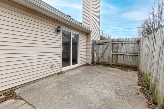 Building Photo - 3058 Penn Meade Way