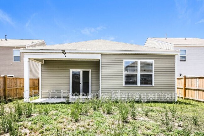Building Photo - 928 Woodside Creek Ln