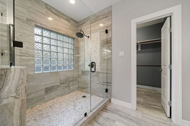 Building Photo - 14218 Baron Oaks Dr