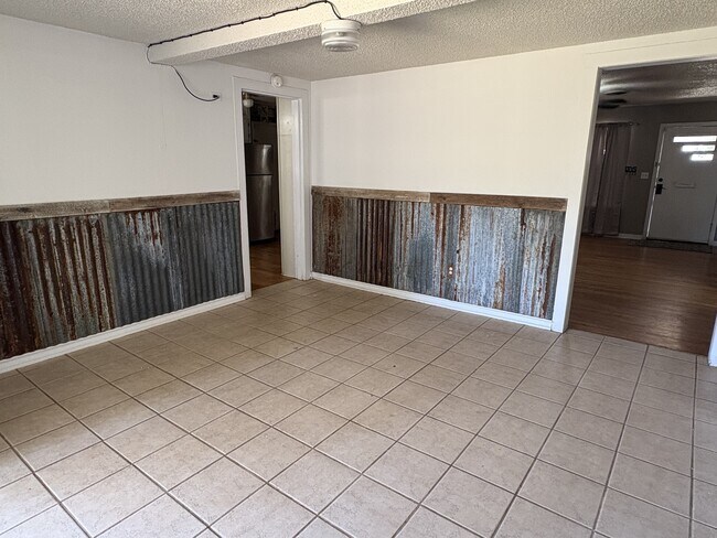 Building Photo - 3511 27th St