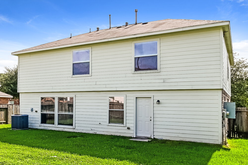 Building Photo - 24014 Blossom Crest Ln