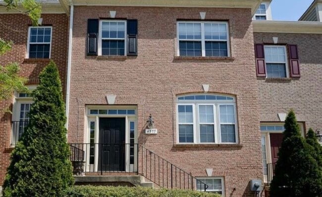 Building Photo - 4577 Derring Ln
