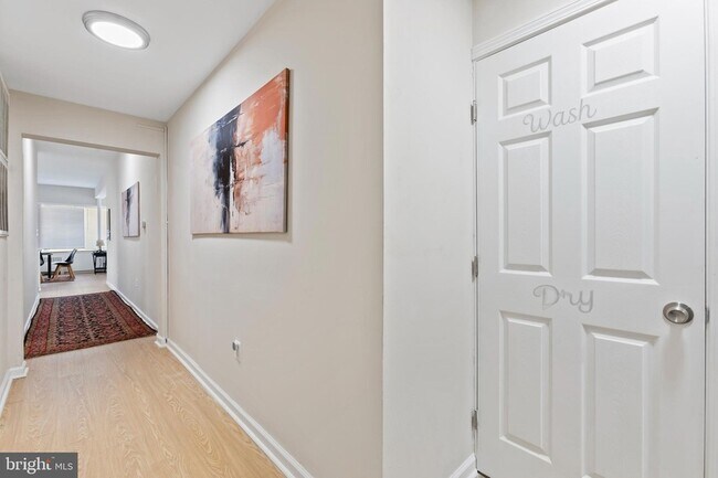 Building Photo - 1900 Princess Anne St