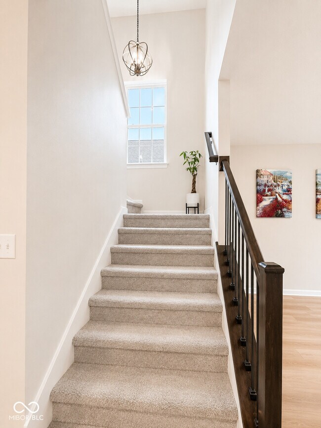 Building Photo - 5872 Wintersweet Ln