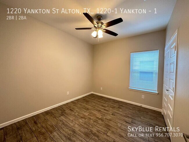 Building Photo - 1220 S Yankton St