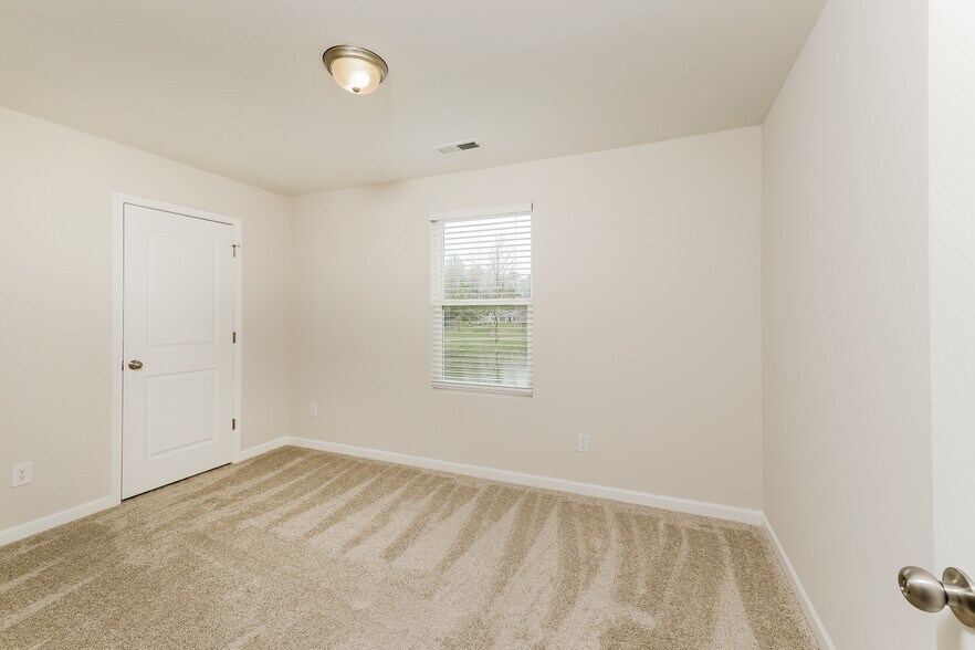 Building Photo - 4360 Shadi Green Ln