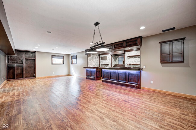 Building Photo - 2009 W 250 N