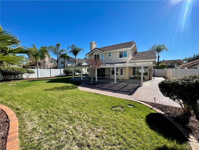 Building Photo - 25472 Day Lily Dr