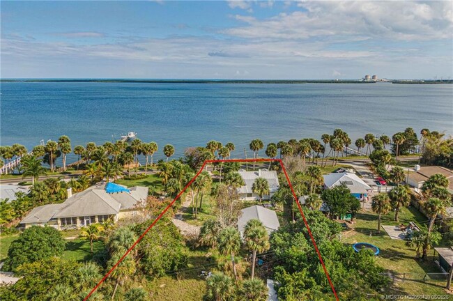 Building Photo - 7007 S Indian River Dr