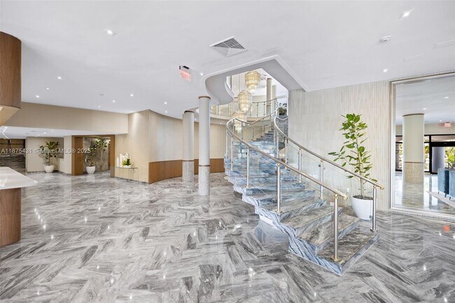 Building Photo - 5401 Collins Ave