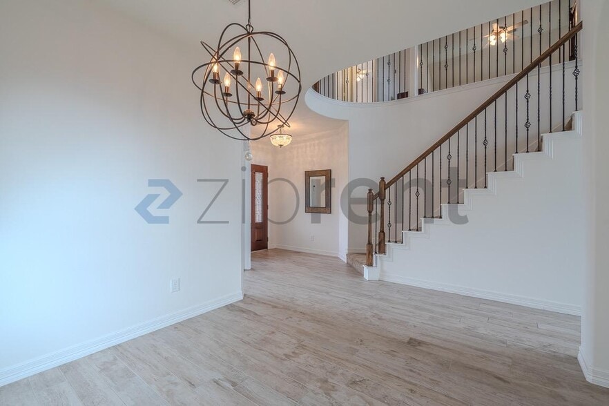 Building Photo - 2111 Catamaran Cove Dr