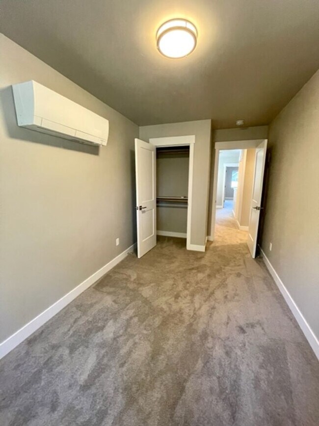 Building Photo - Flowing Water Way Duplex - 20138-FLOW-00