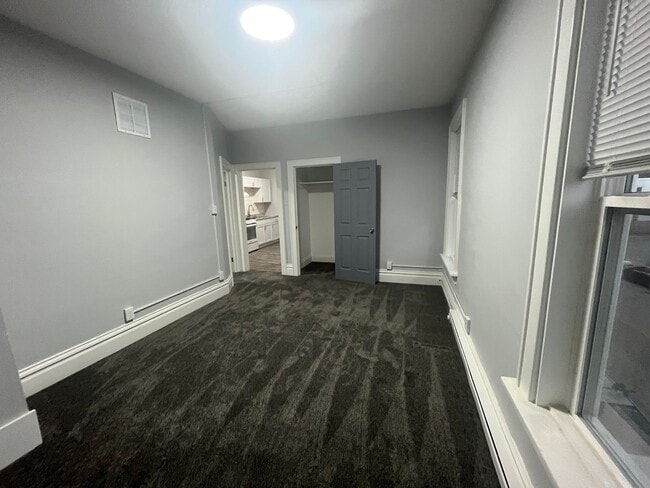 Building Photo - 8100 W National Ave