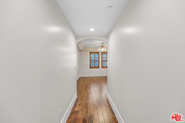 Building Photo - 12021 Guerin St