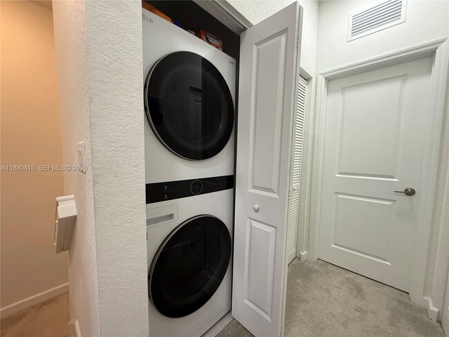 Building Photo - 12109 NW 24th Ct