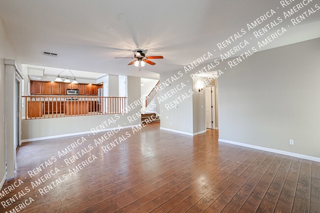 Building Photo - 14958 W Cameron Dr