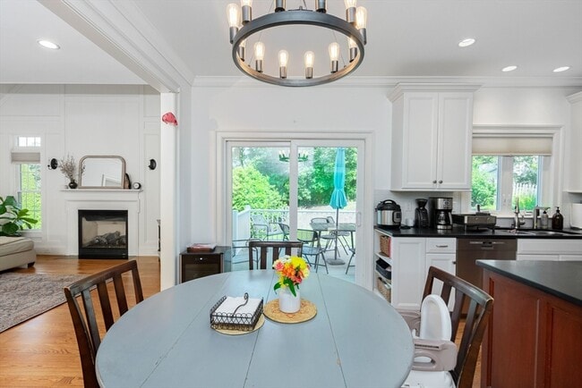 Building Photo - 14 Brattle Ln