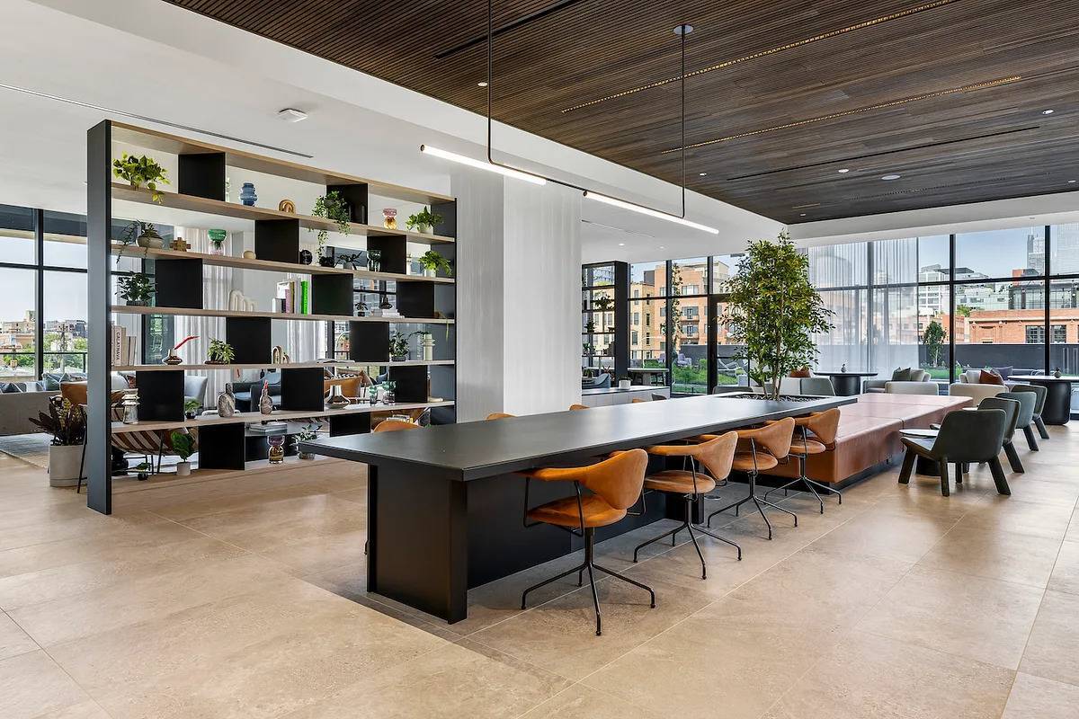 Building Photo - 275 N Elizabeth St