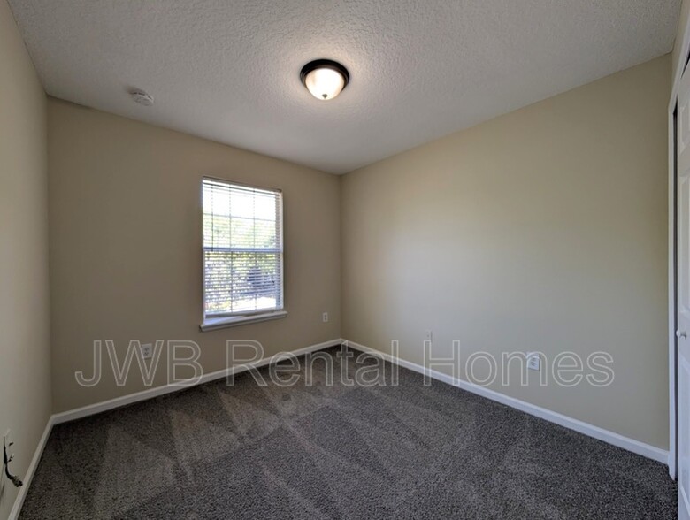 Building Photo - 8680 Tower Falls Dr