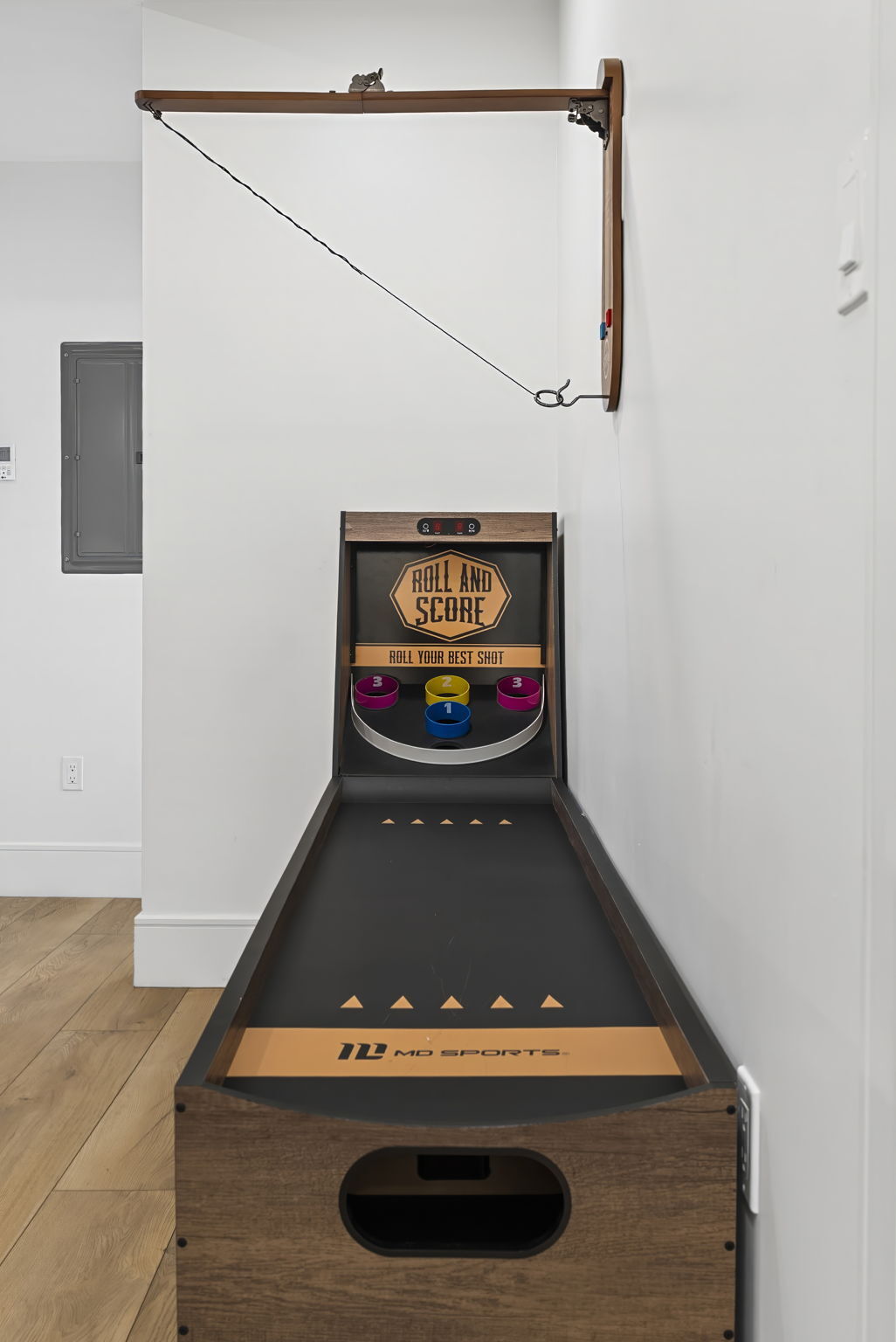 Building Photo - 1566 Beacon St