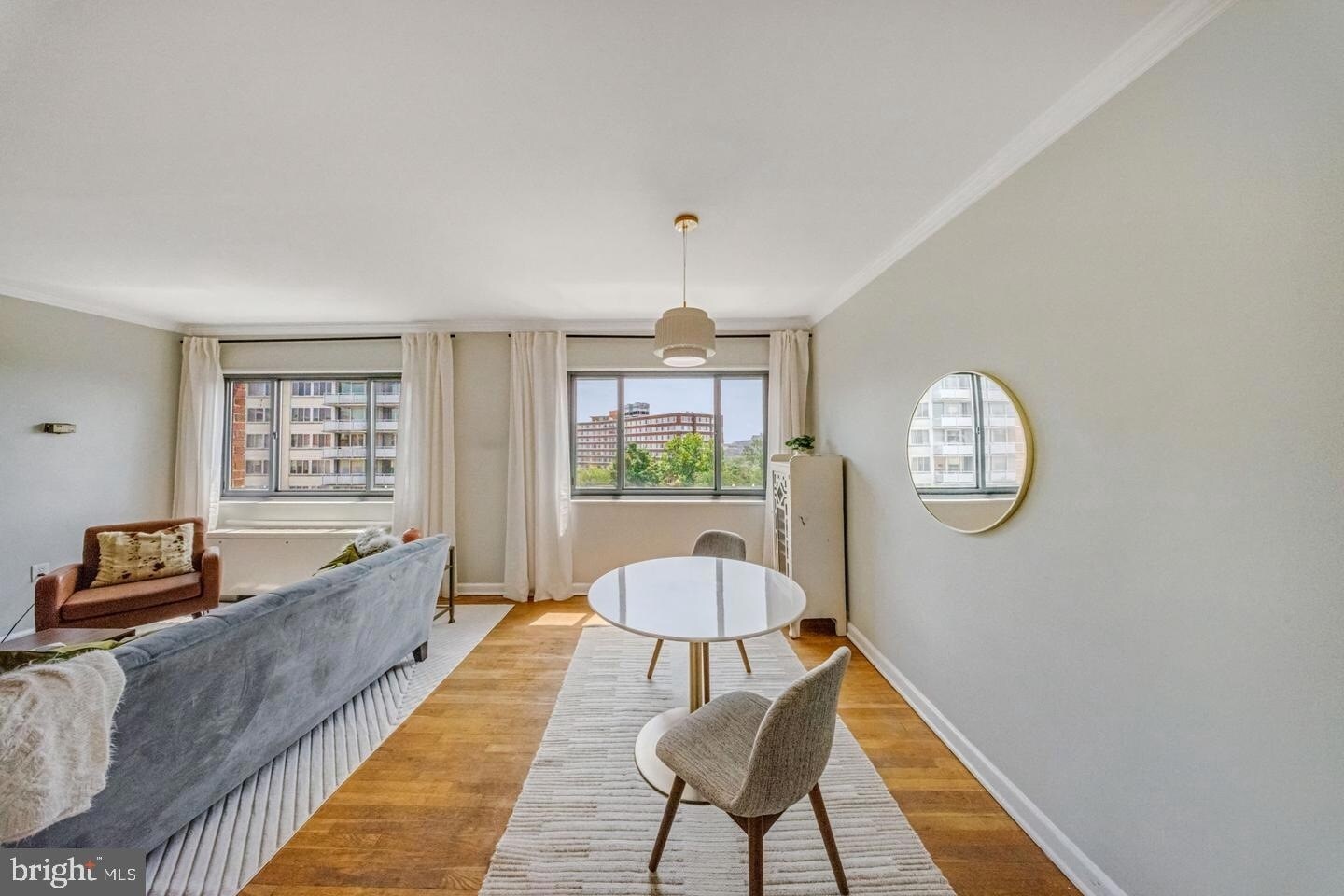 Building Photo - 1300 S Arlington Ridge Rd