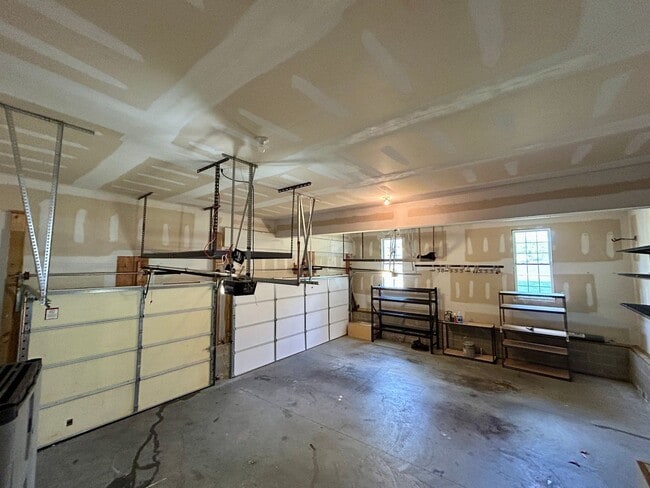 Building Photo - Live the Good Life in Summer Lake – Stunning 6-Bedroom Home in Moseley, VA!