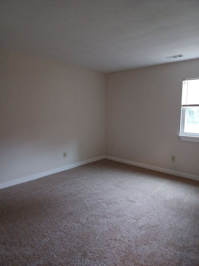 Building Photo - 469/471 Rudder Rd