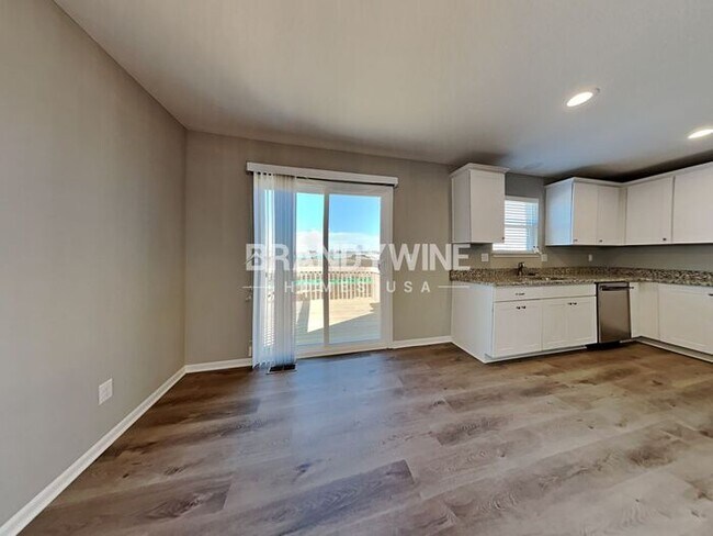 Building Photo - 1 MO FREE - AUTUMN RIDGE NEW HOMES FOR LEA...