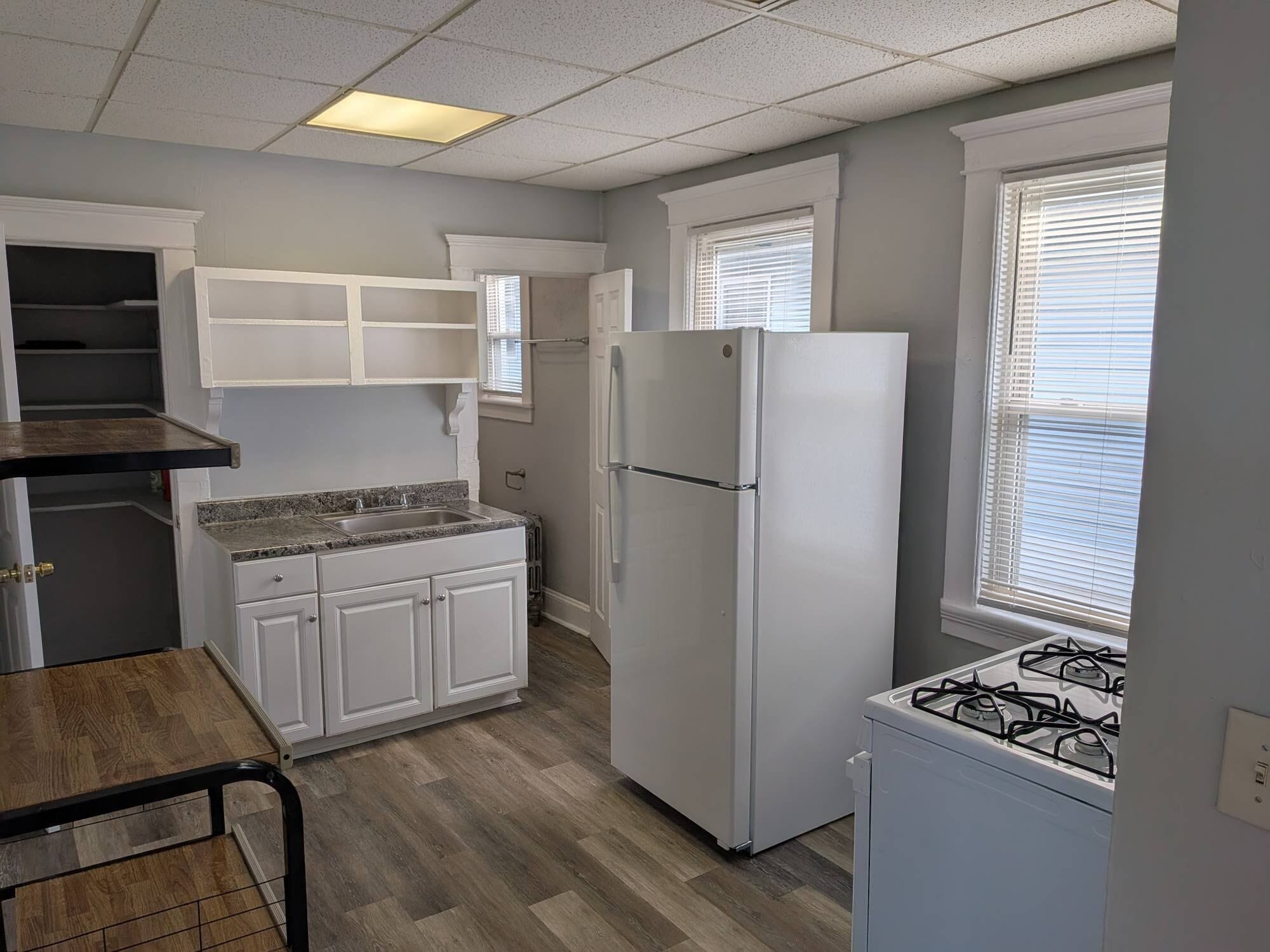 Building Photo - 125 Main St