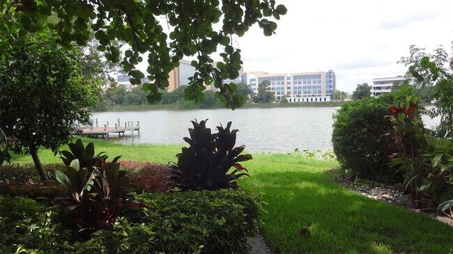 Building Photo - 1144 Delaney Ave