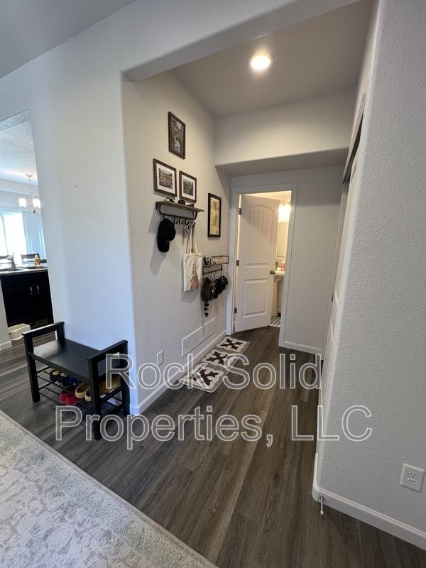 Building Photo - 1716 Kade Ct