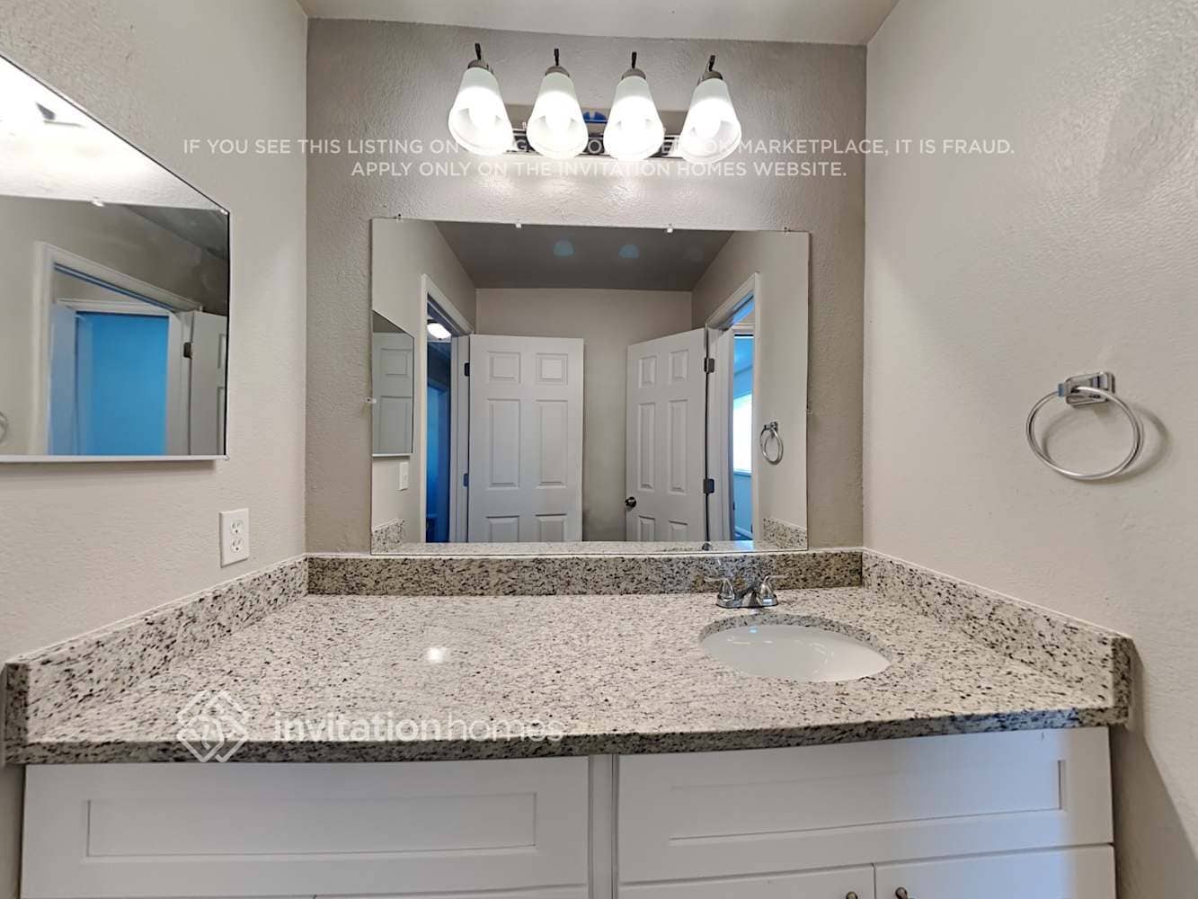 Building Photo - 3155 Zephyr Dr