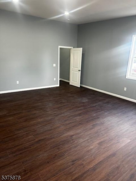 Building Photo - 259 Elm Ave