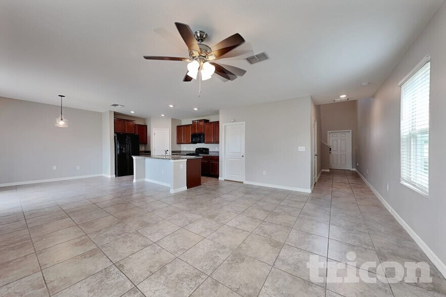 Building Photo - 4906 White Chicory Dr