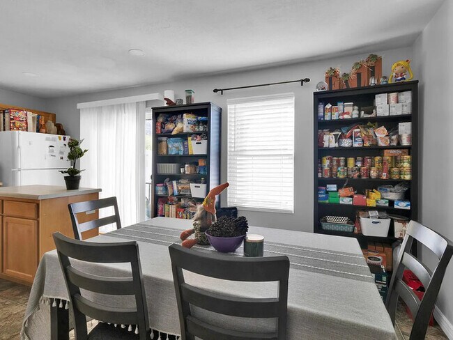 Building Photo - Available Soon!