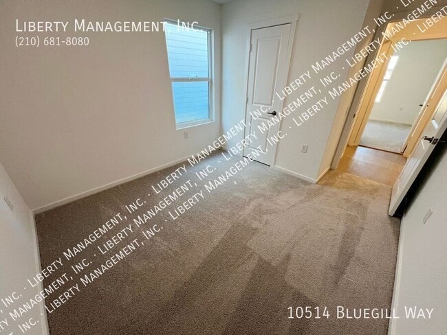 Building Photo - 10514 Bluegill Wy