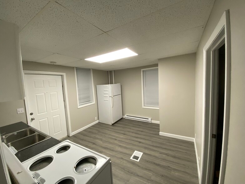 Kitchen view from hall - 245 S Washington St