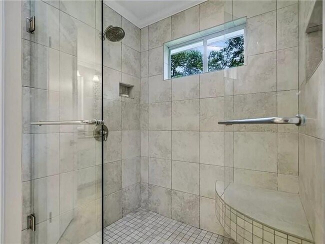 Building Photo - 1100 St Williams Ave