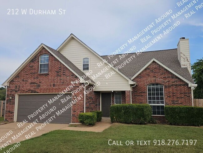 Primary Photo - 212 W Durham St