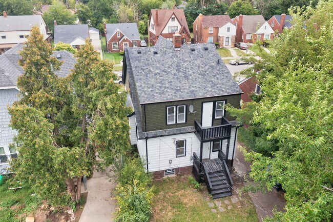 Building Photo - 4373 Balfour Rd