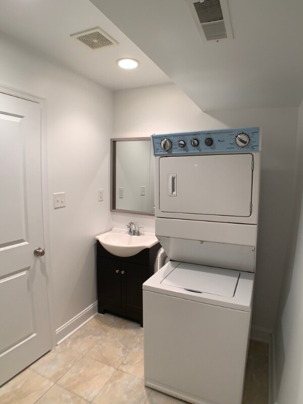 Building Photo - 2023 Federal St