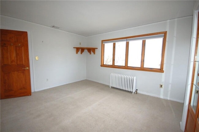 Building Photo - 8 Kilmer Rd