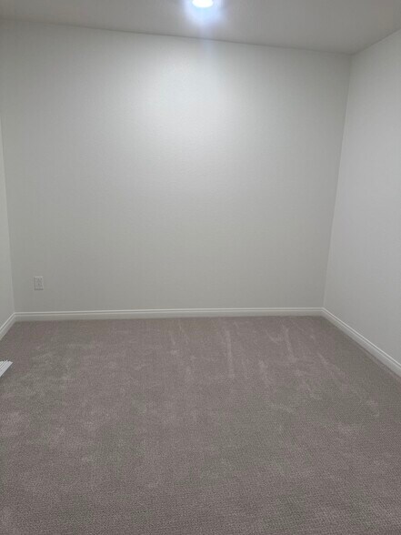 Building Photo - 4254 S Laguna Ave