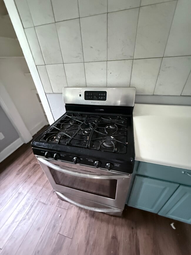 Primary Photo - 3240 N 40th St