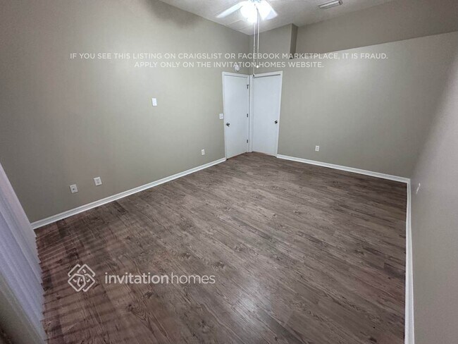 Building Photo - 1902 River Crossing Dr