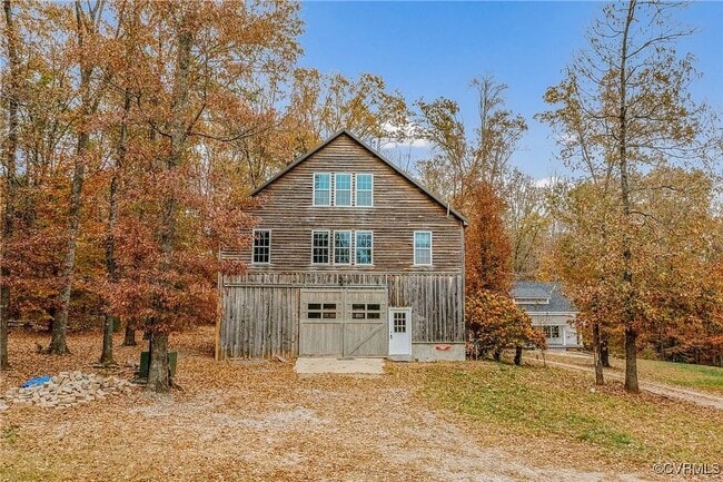 Building Photo - Rural Equestrian Retreat on 20 Acres