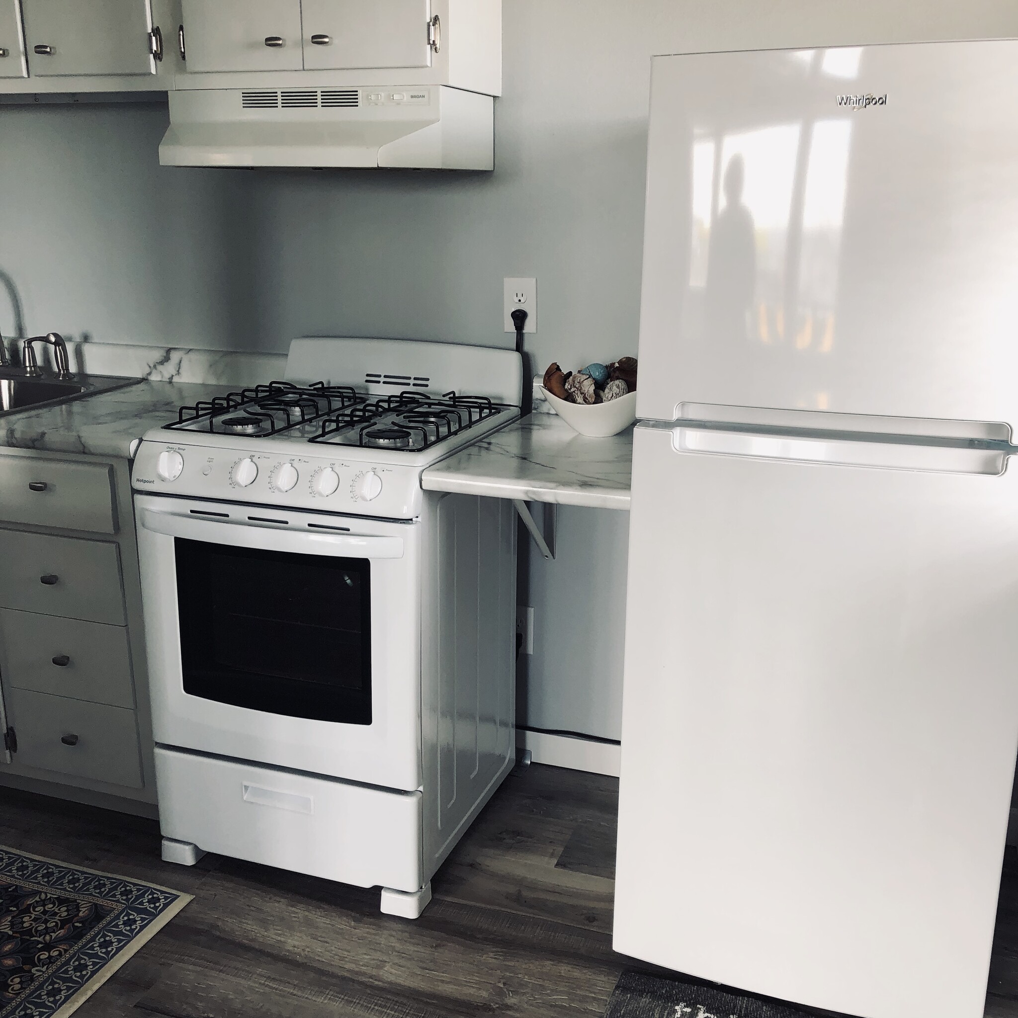 Convenient counter between range and refrigerator - 2032 S Oneida St