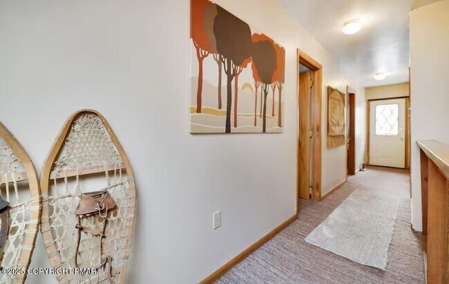 Building Photo - 276 Mountain View Dr